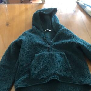 Cropped fluffy 3/4 zip fleece